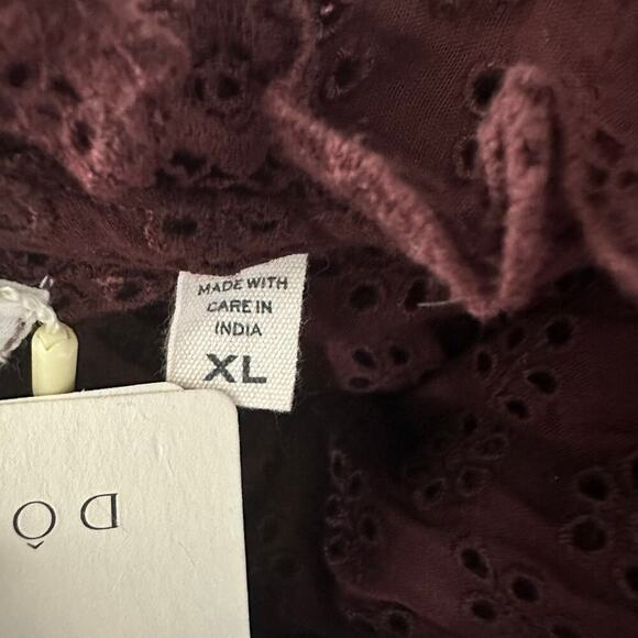 Doen Floryn Romantic Lace Eyelet Top Antique Walnut Size XL - Picture 4 of 15